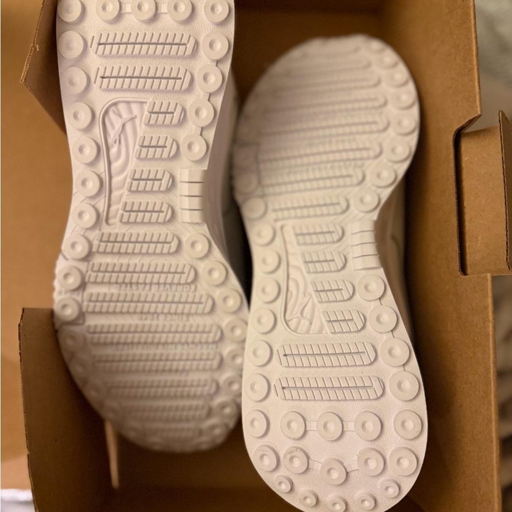 Puma Wild Rider Sneakers - Picture 3 of 4